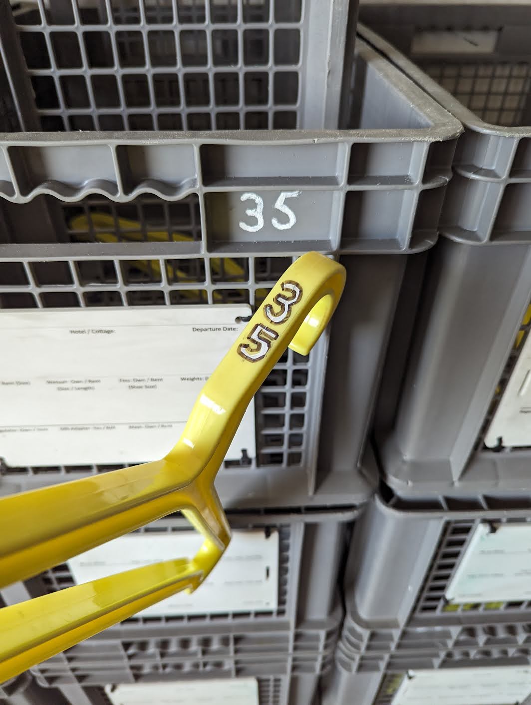 Correct Hanger vs No Hanger